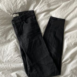 Madewell black skinny jeans
